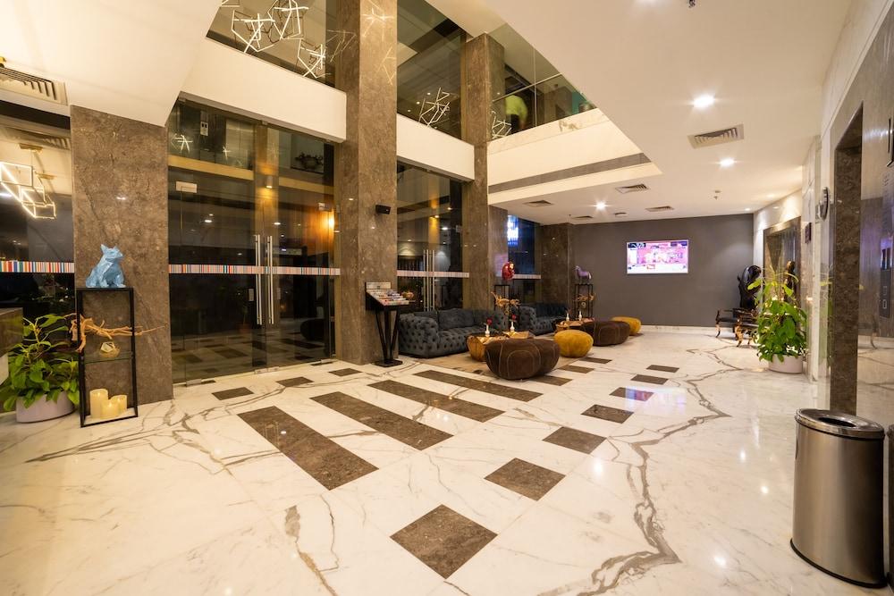 Lemon Tree Premier, Malad, Mumbai Hotel Екстериор снимка