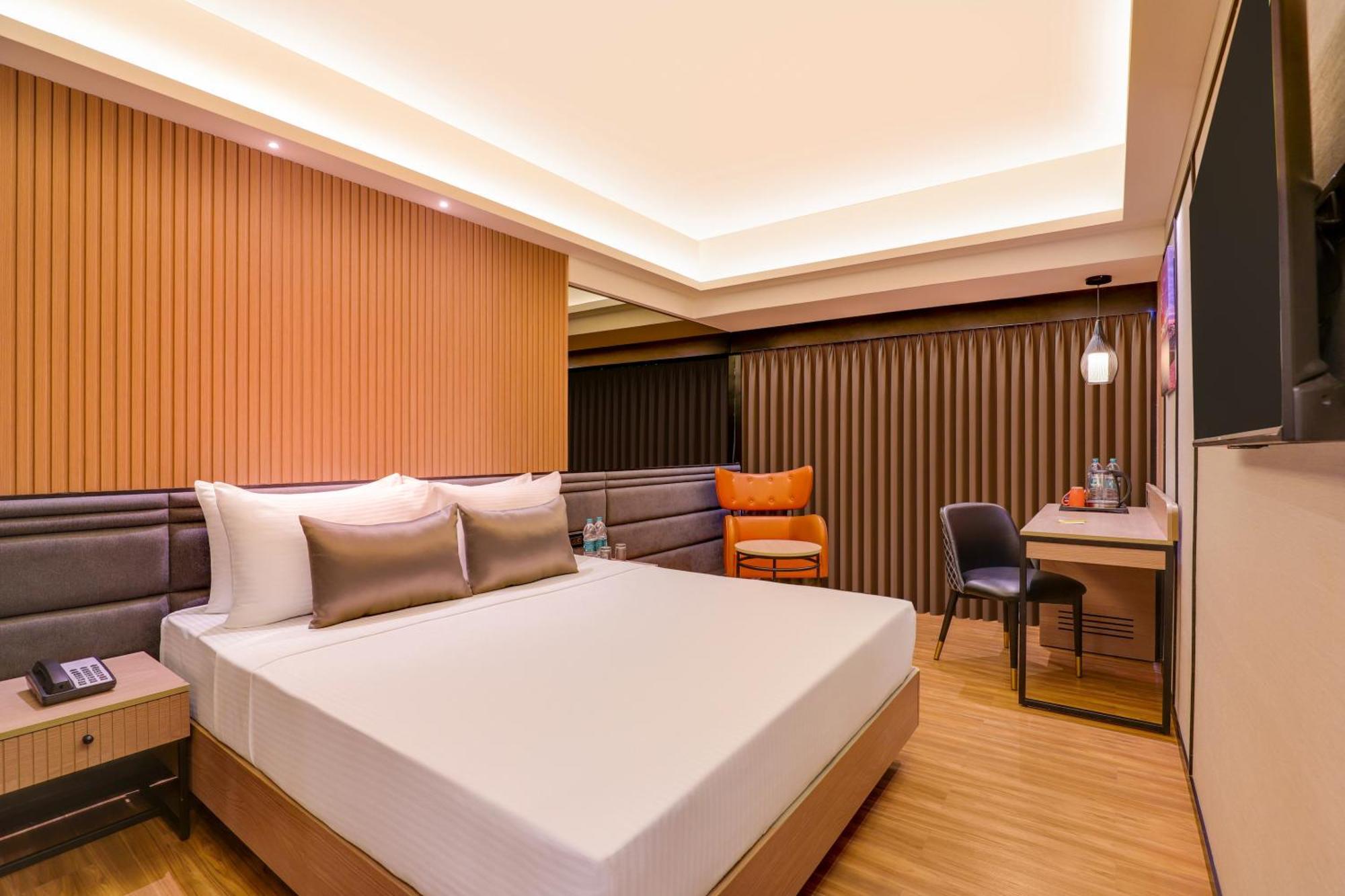 Lemon Tree Premier, Malad, Mumbai Hotel Екстериор снимка